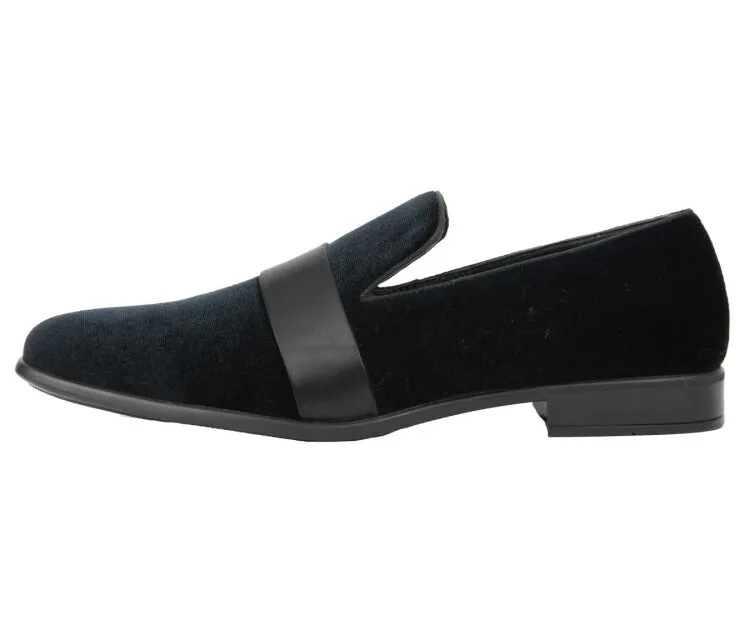 Amali Knight Black Men’s Velvet Loafers