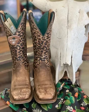 ARIAT WOMEN'S CIRCUIT SAVANNA LEOPARD