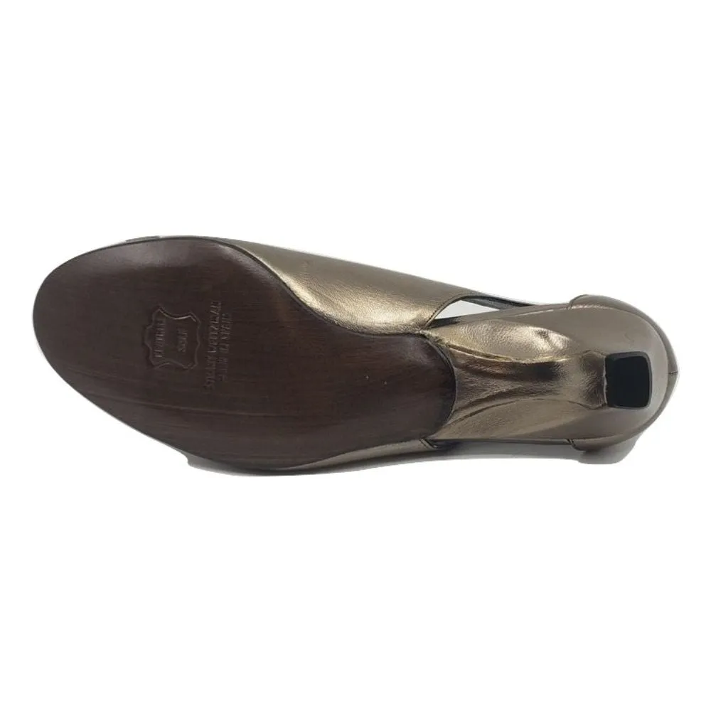 Chateau Lead Silver Leather Stuart Weitzman Sandal