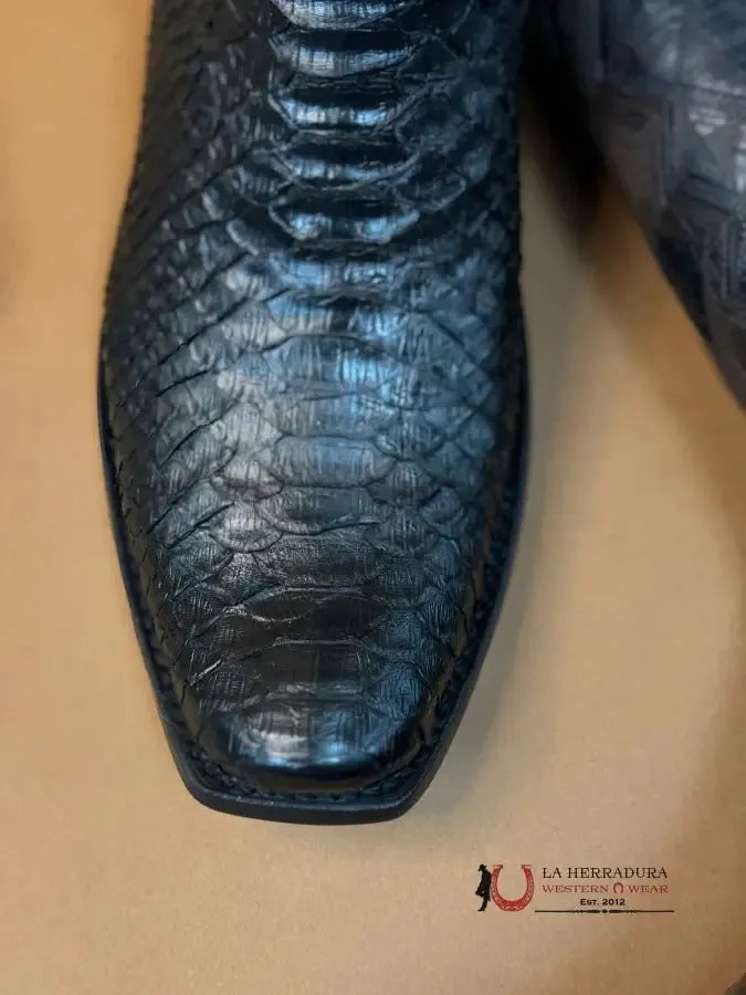 MAHUESTIC PYTHON BLACK SEMI SQUARE TOE NAE0601