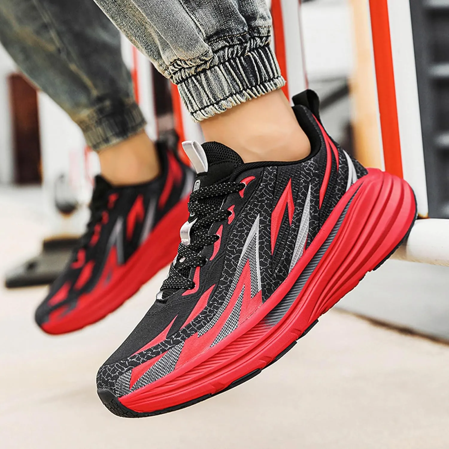 Men's High Top Lace Up Anti Slip Graffiti Basketball Shoes, Arch Support Casual Men's Breathable Running Shoes, Fitness Cushioning Training Shoes