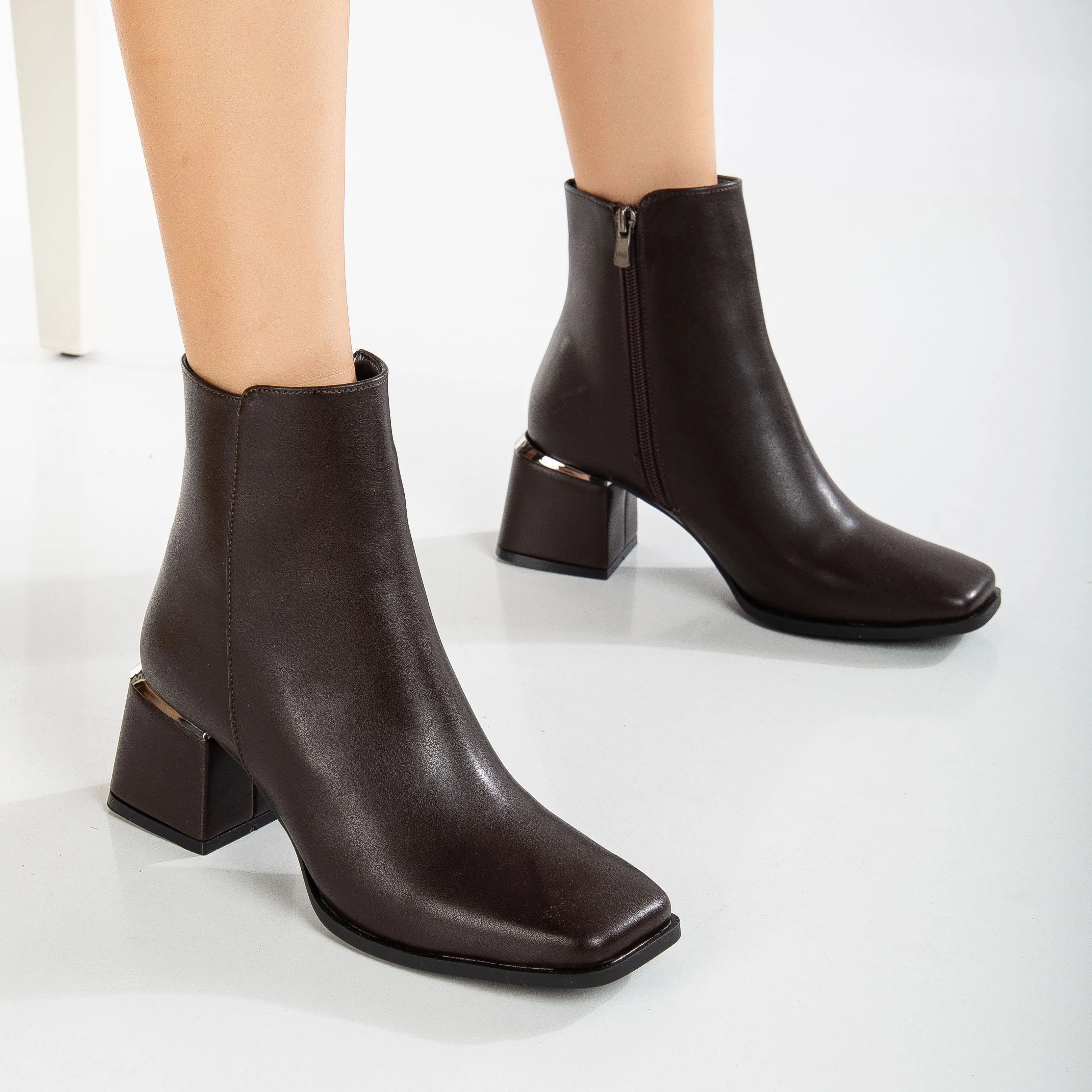 Odette - Dark Brown Boots