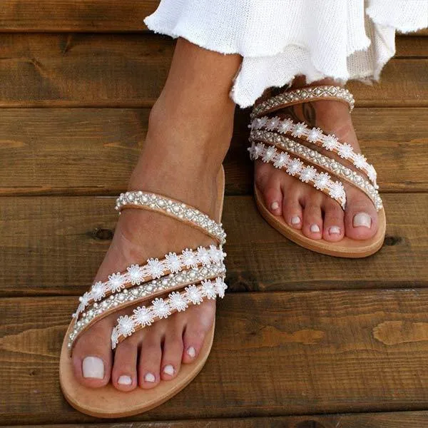 Women's Flat Pearl and Rhinestone Sandals 17627391C